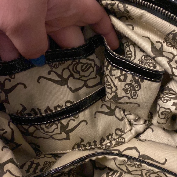 Guess purse - Picture 6 of 7